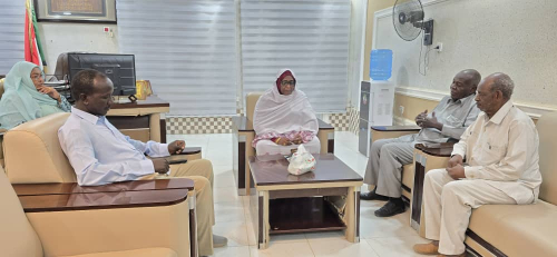 وزير مالية نهر النيل تلتقى وفد المكتب التنفيذي للإتحاد  المهنى للمعلمين وتجدد إنحيازها لدعم قضايا إستقرار العمليه التعليم