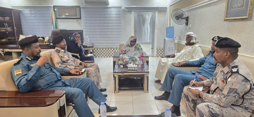 وزيرة مالية نهر النيل تبحث مع وفد الجمارك بالولاية تعزيز التنسيق لتطوير الأداء الإيرادي