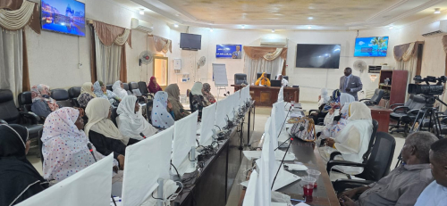 وزارة المالية تقيم دورة تدريبية للعاملين حول مهارات فن التواصل وادارة الوقت